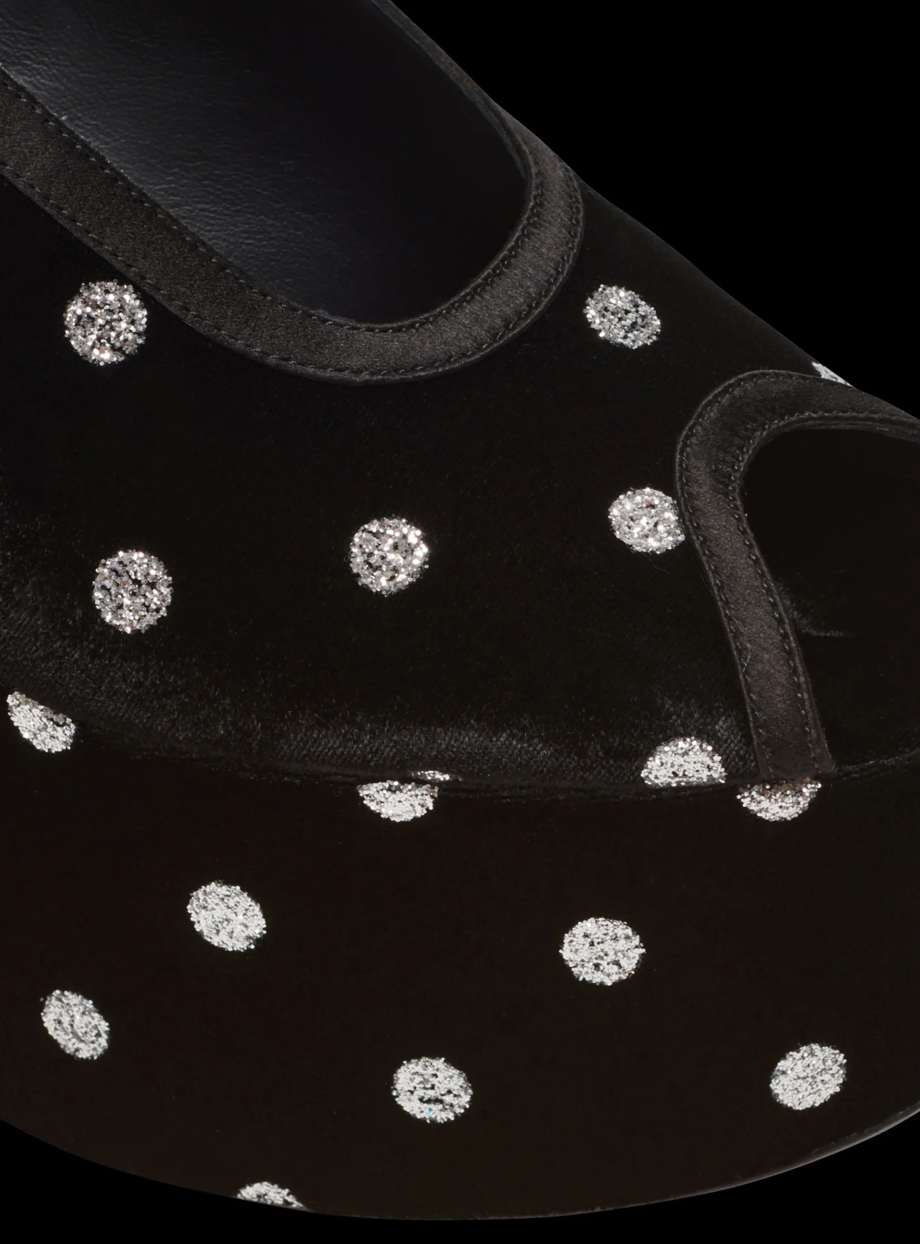 Cheap Cam Sandals In Velvet With Polka Dots Women High Heels & Pumps