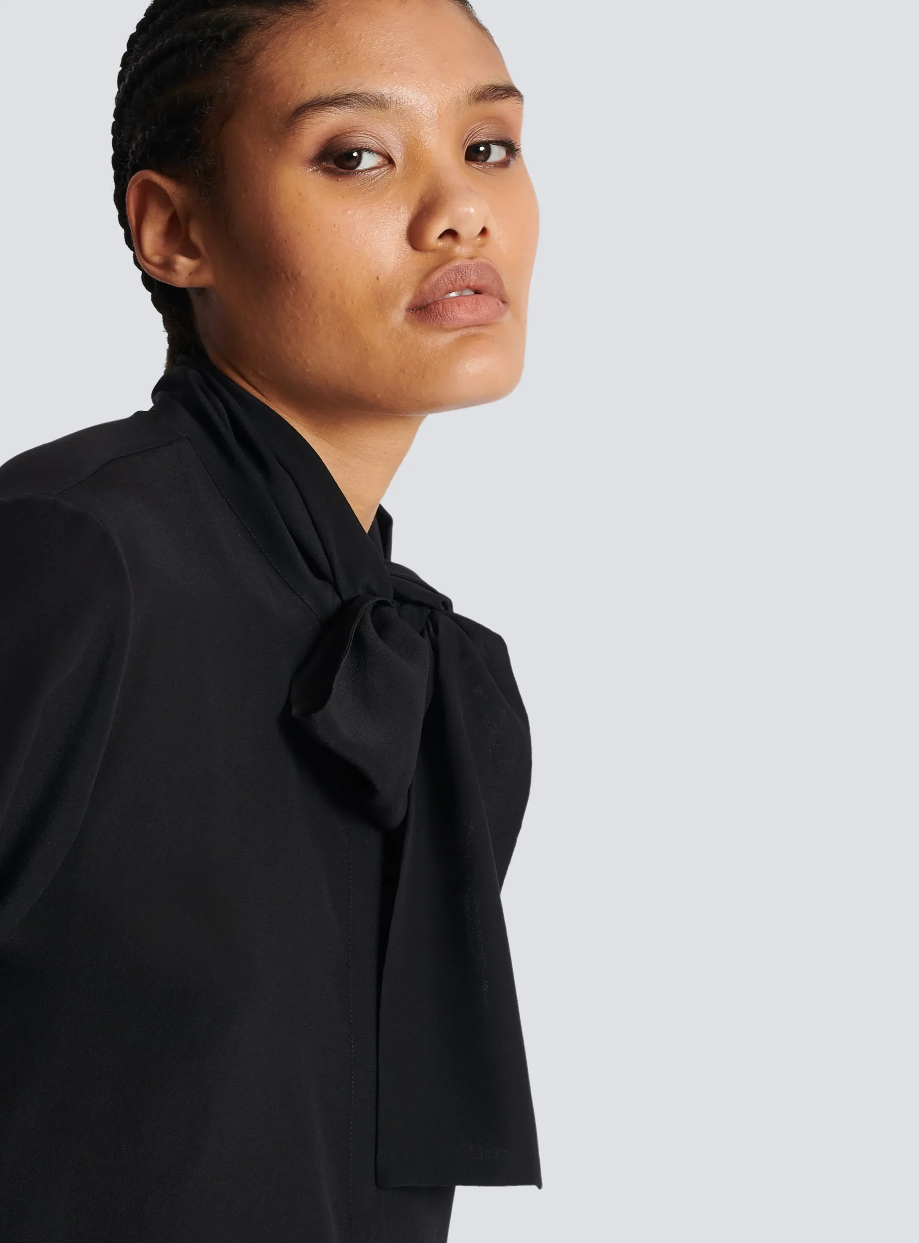 Fashion Crepe Shirt With Bow Collar Women Tops And Shirts