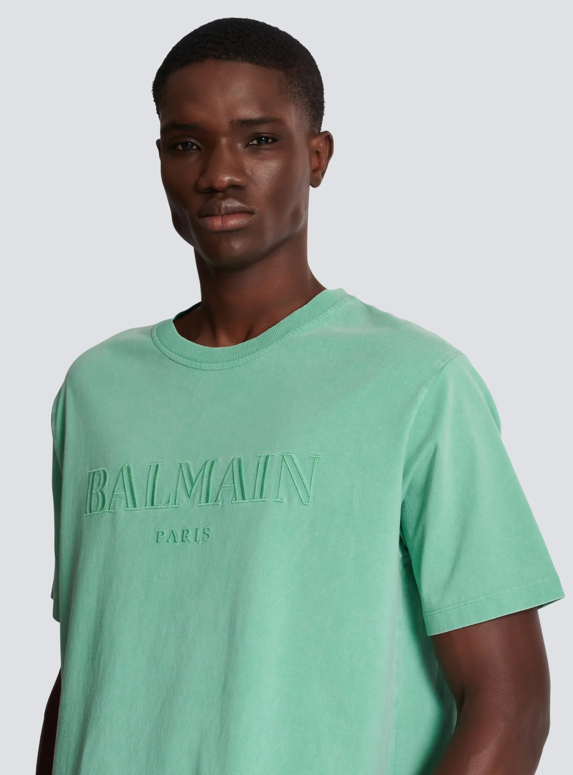 Cheap Loose T-shirt With Vintage Embroidery T-Shirts