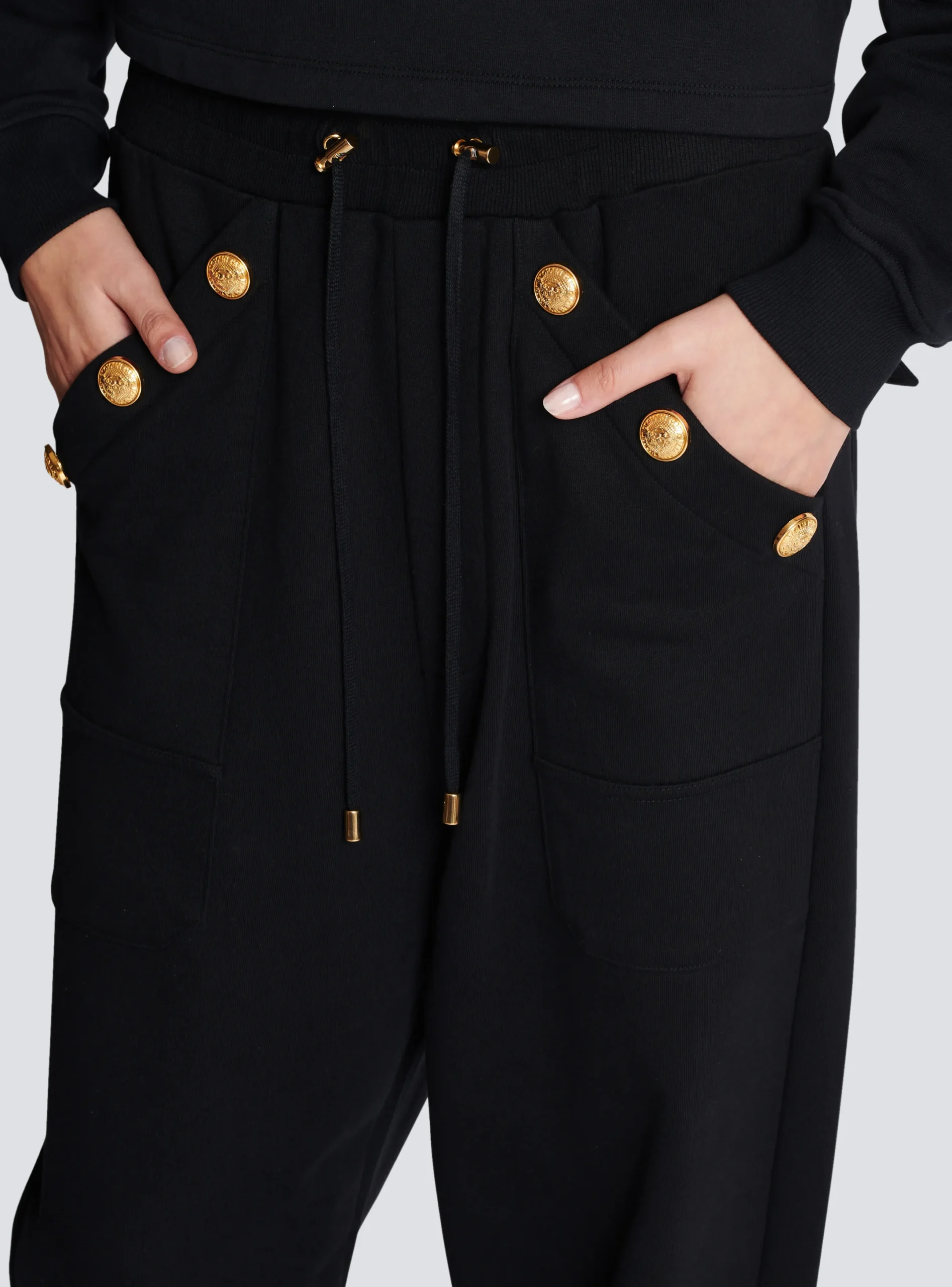Cheap Loose-fitting Buttoned Joggers Women Trousers And Shorts