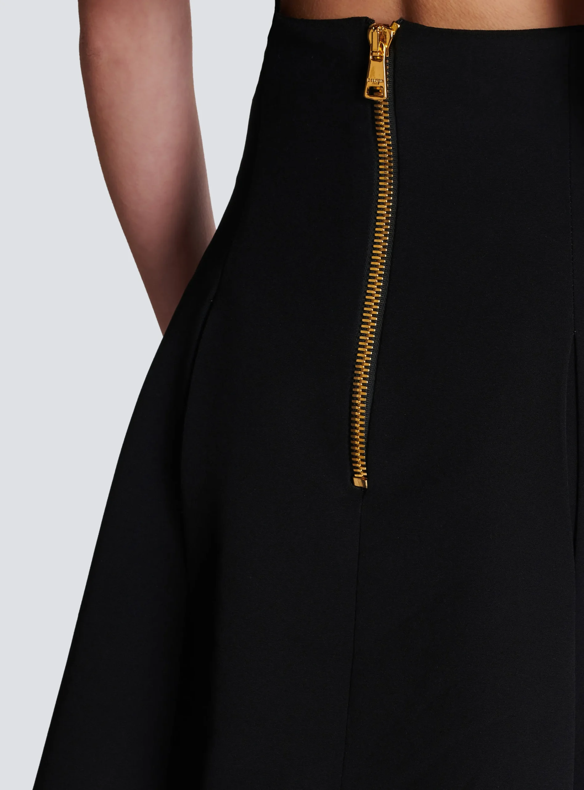 Online Pleated Crepe Tulip Skirt Women Skirts