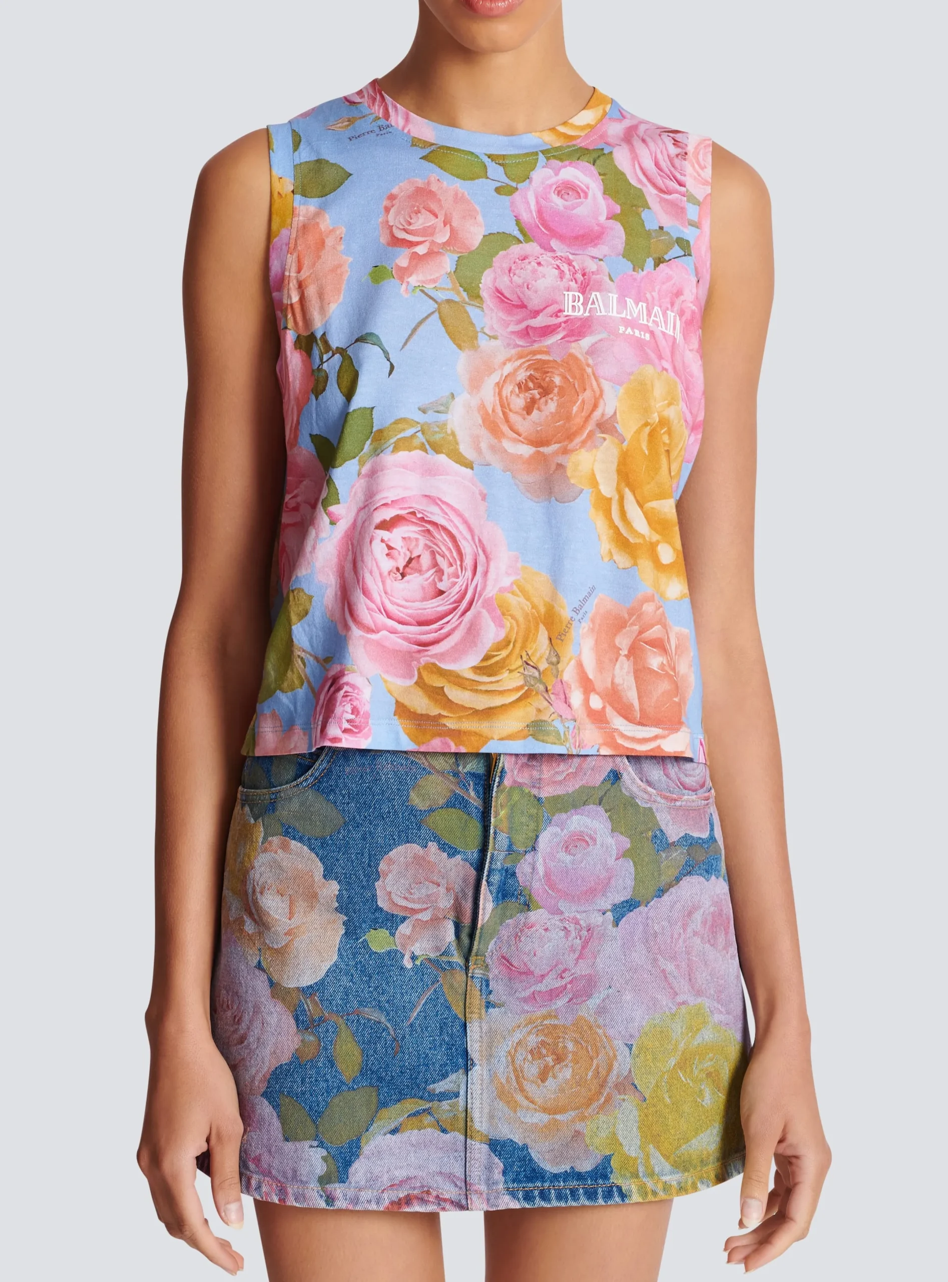 New Tank Top With Pastel Roses Print Women T-Shirts